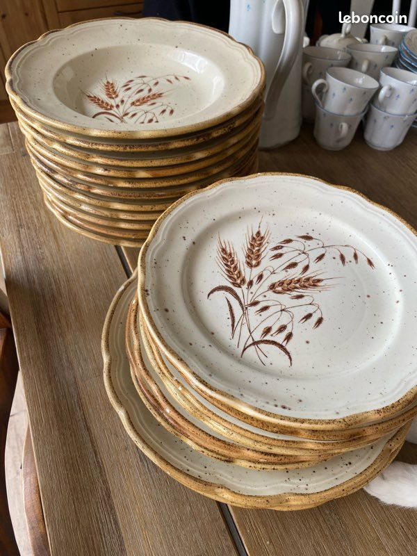 Lot assiettes vintage (image 1)