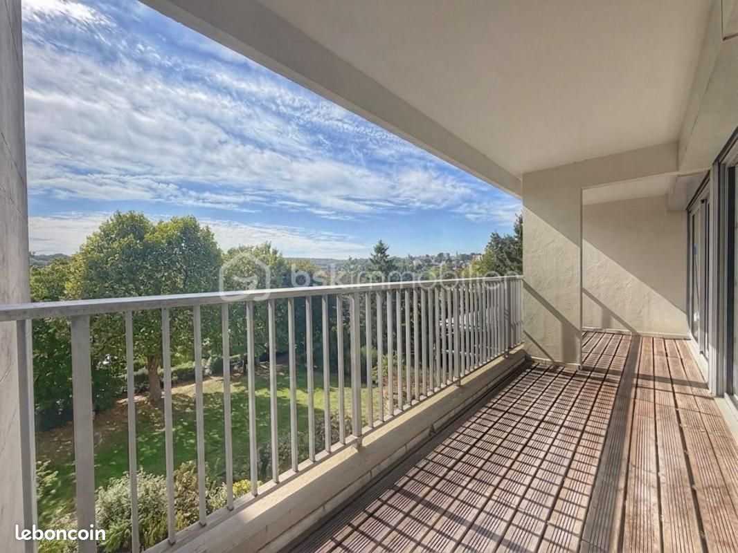 Appartement 2 pièces 51 m² · à Marly-le-Roi · 51 m² · 260 000 €