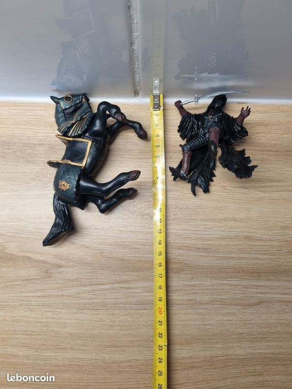 Lot De 22 Figurines Chevalier Papo – Occasion – Collection Enfant