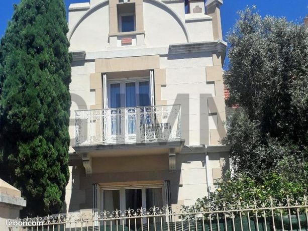Maison 8 pièces 270 m²