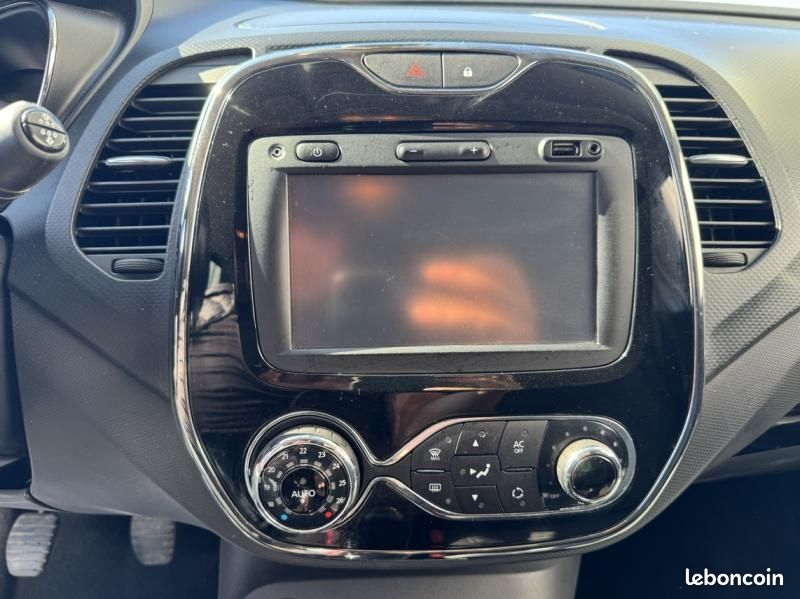 Renault Captur 0.9 TCe 90ch Stop&Start energy Intens eco² (image 14)
