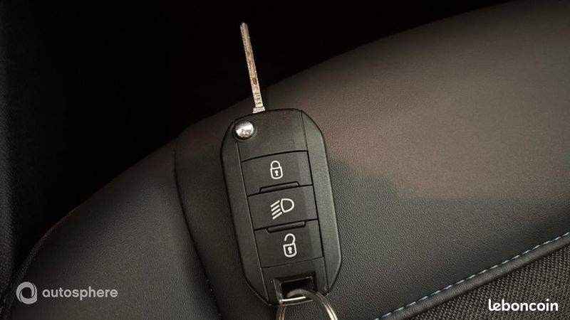 Citroen C4 PureTech 130ch S&S Feel EAT8 (image 16)