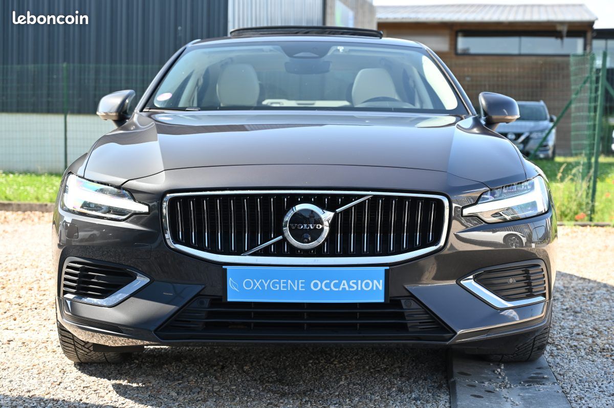 Volvo s60 t6 awd 253+145ch ultimate style chrome plug-in-hybrid 04/2024 tva recuperable (image 4)