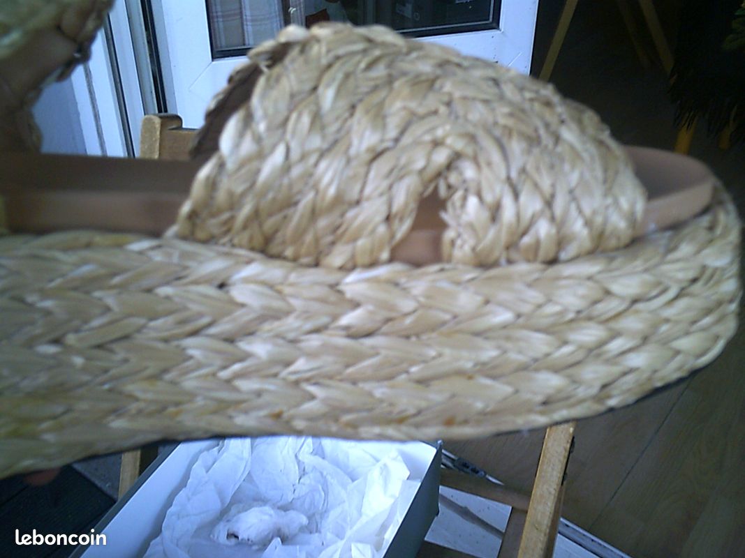 Sandales compensées en cuir Minelli (image 8)