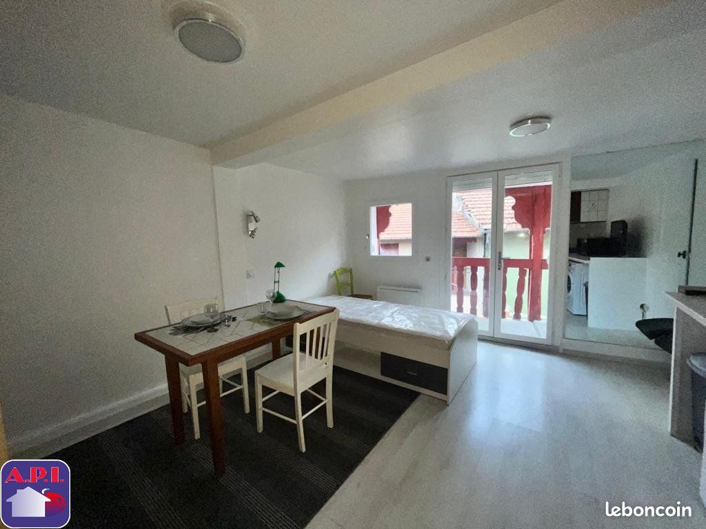 Appartement 1 pièce 20 m² · à Tarascon-sur-Ariège · 20 m² · 390 €