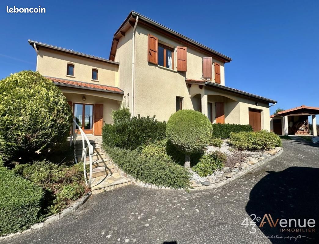Maison 6 pièces 143 m² · à Beauzac · 143 m² · 330 000 €