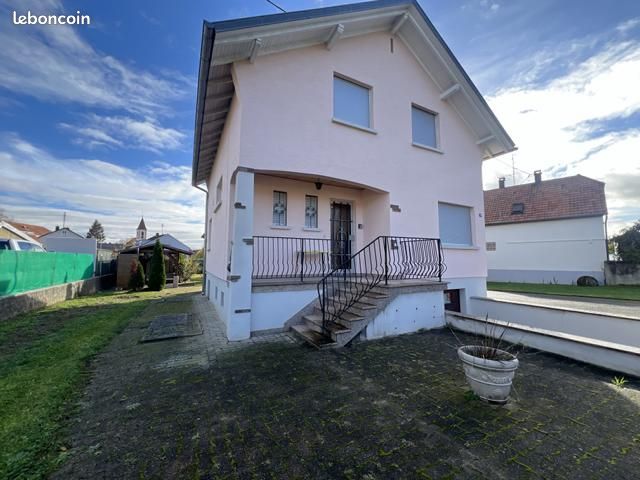 Maison 5 pièces 102 m² · à Habsheim · 102 m² · 399 000 €
