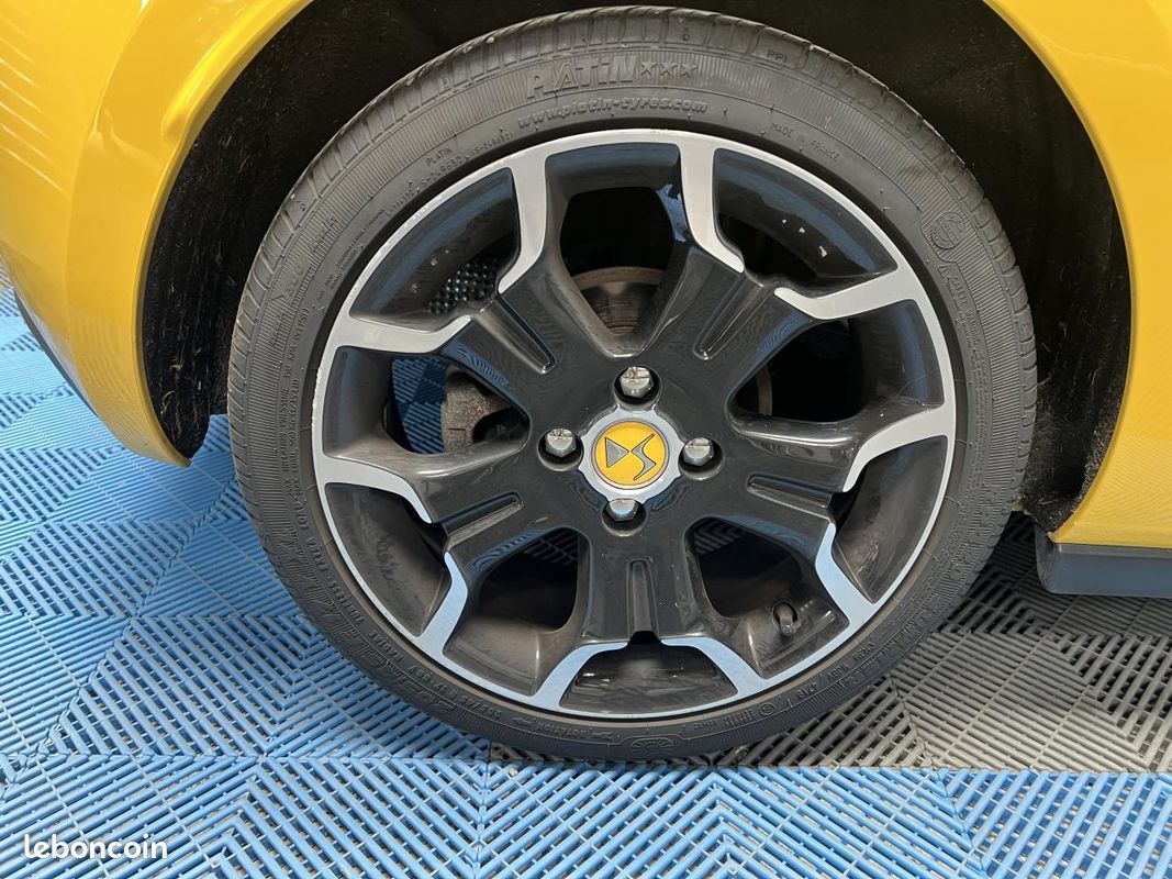 Ds ds 3 1.6 bluehdi 120 sport chic (image 17)