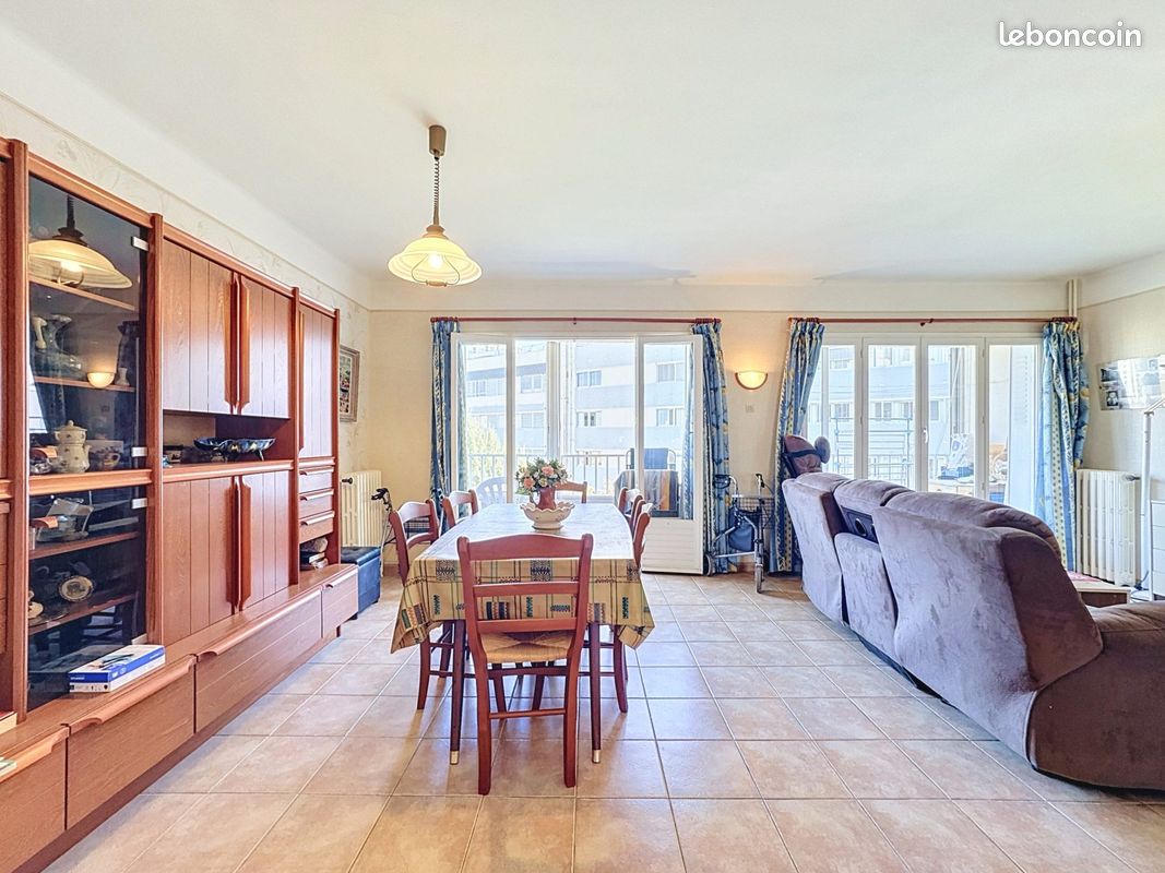 Appartement 3 pièces 72 m² · à Toulon · 72 m² · 315 000 €
