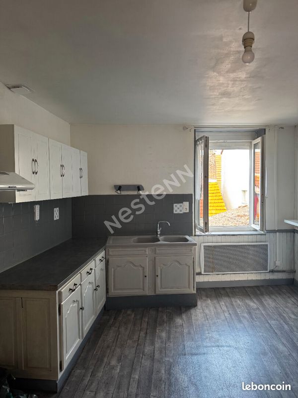 Appartement 2 pièces 73 m² · à Saint-Germain-du-Bois · 73 m² · 492 €