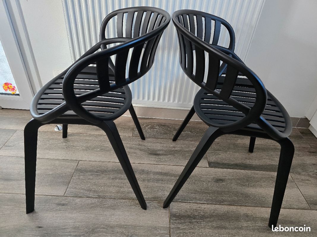 Chaise empilable (image 2)