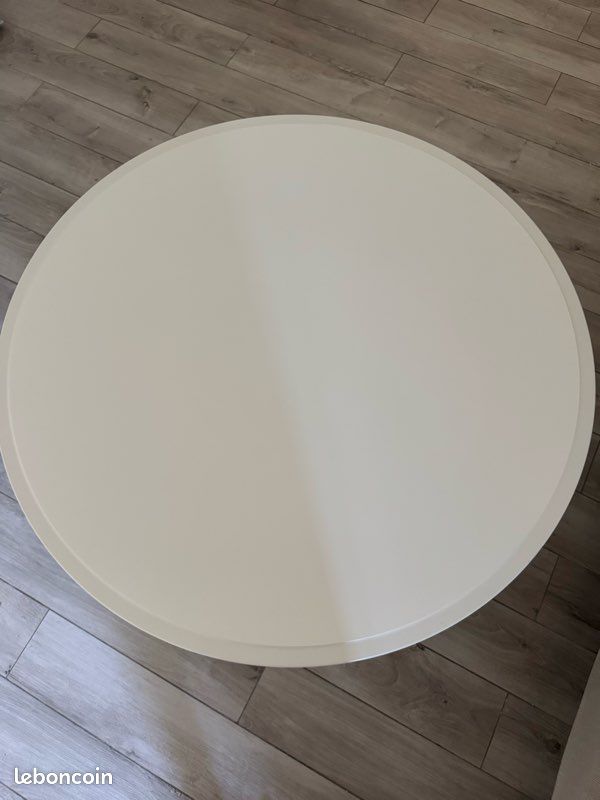 Table basse IKEA modèle KRAGSTA (image 2)