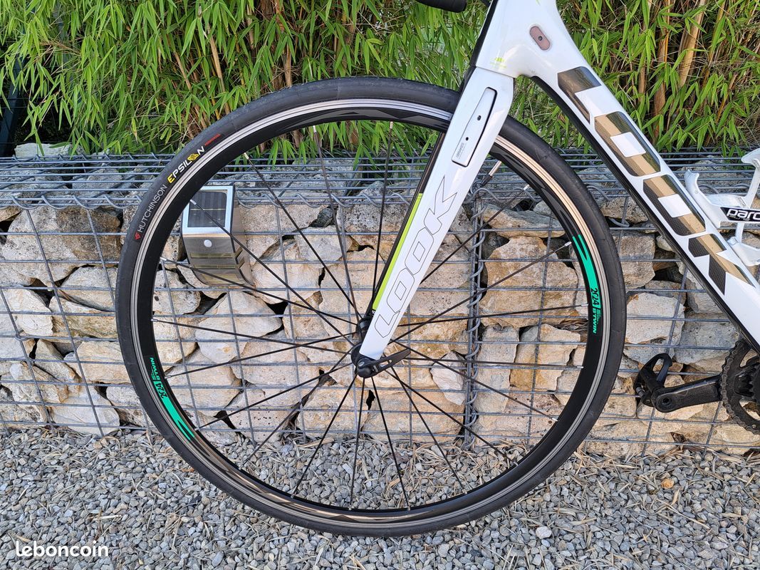 Paire de Roues B'TWIN (vélo route taille 700) Équipements vélos