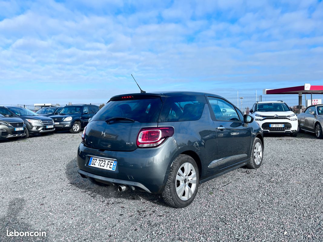 DS DS3 1.2 VTi 82 cv So Chic (image 4)