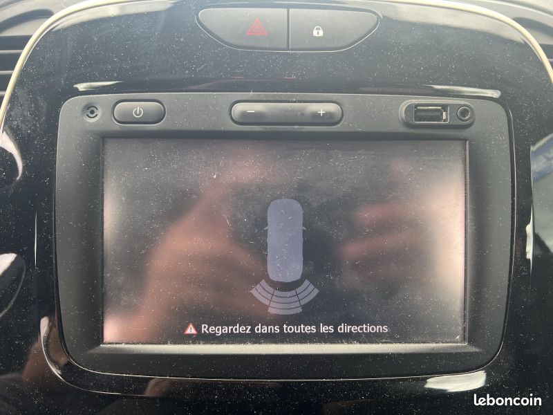 Renault CAPTUR STE 1.5 DCI 90CH ENERGY BUSINESS ECO² (2 PLACES) (image 11)