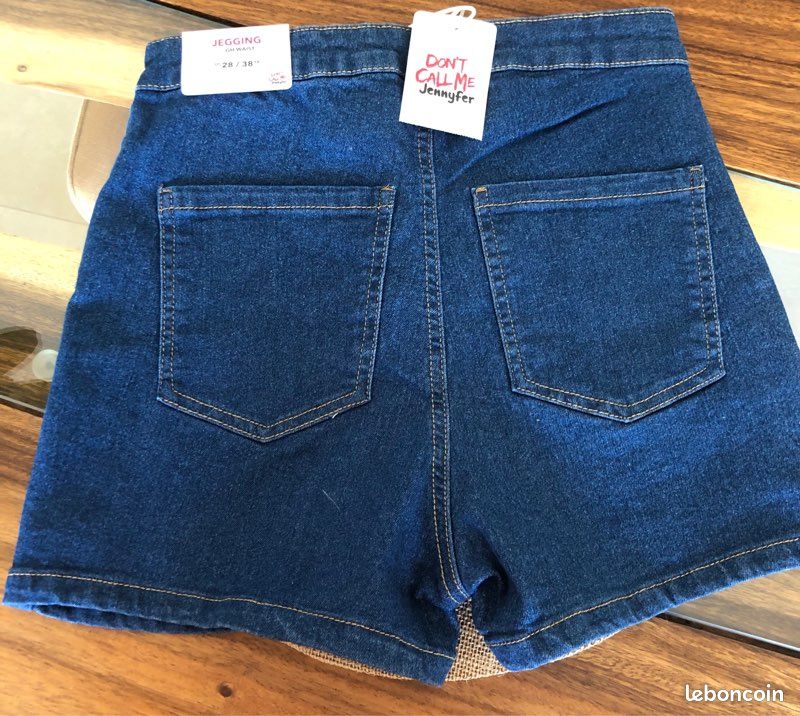 Short jeans Jennyfer Vêtements
