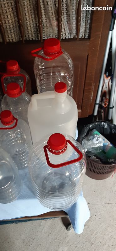 Bouteilles en plastique (image 5)
