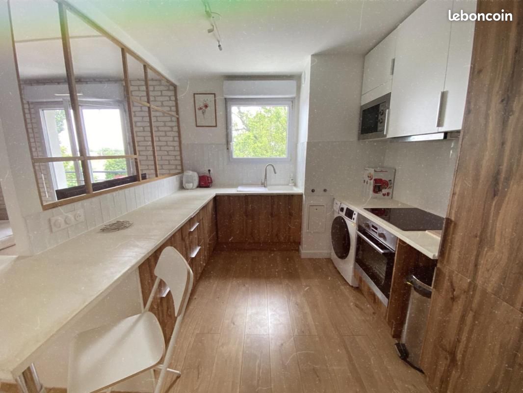 Appartement 3 pièces 63 m² - Bègles 33130 (image principale 0)