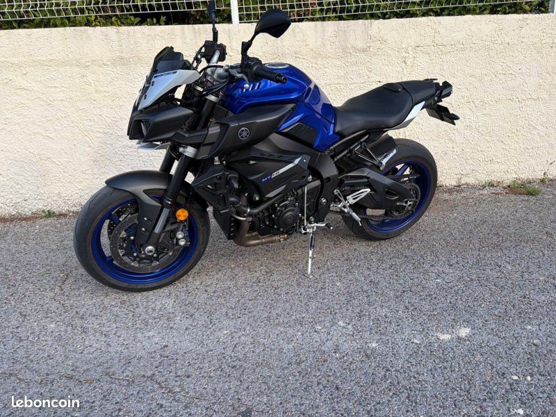 Yamaha MT-10 (image 2)