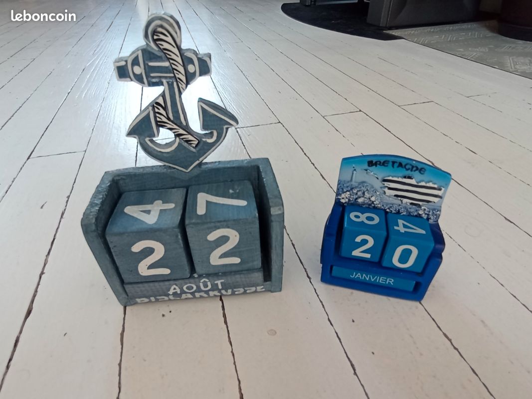 Lot de 2 calendriers universels (image 1)