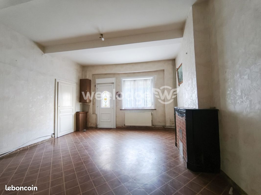 Maison 4 pièces 98 m² · à Colleret · 98 m² · 70 000 €