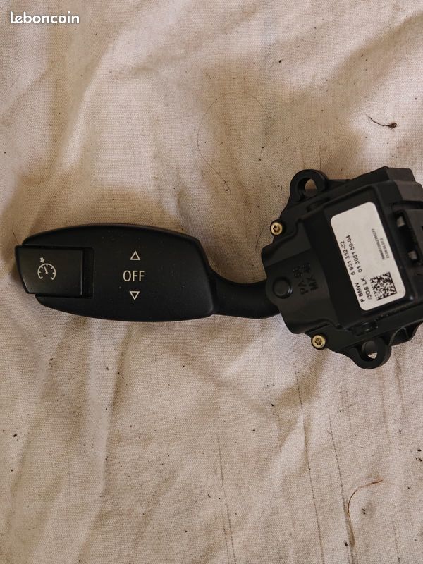 Commodo Régulateur de Vitesse BMW E60 E61 E63 E64 Réf. 6 951 352 (image 1)
