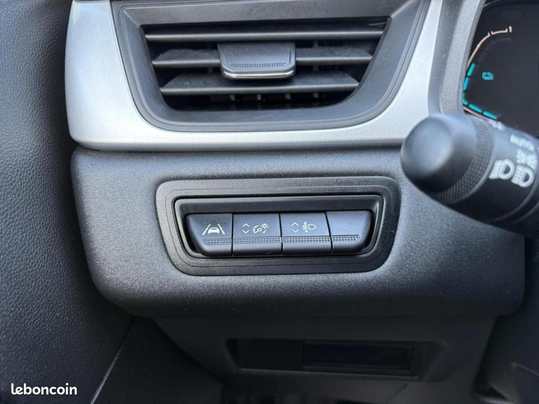 Renault Captur E-Tech full hybrid 145 Evolution (image 25)