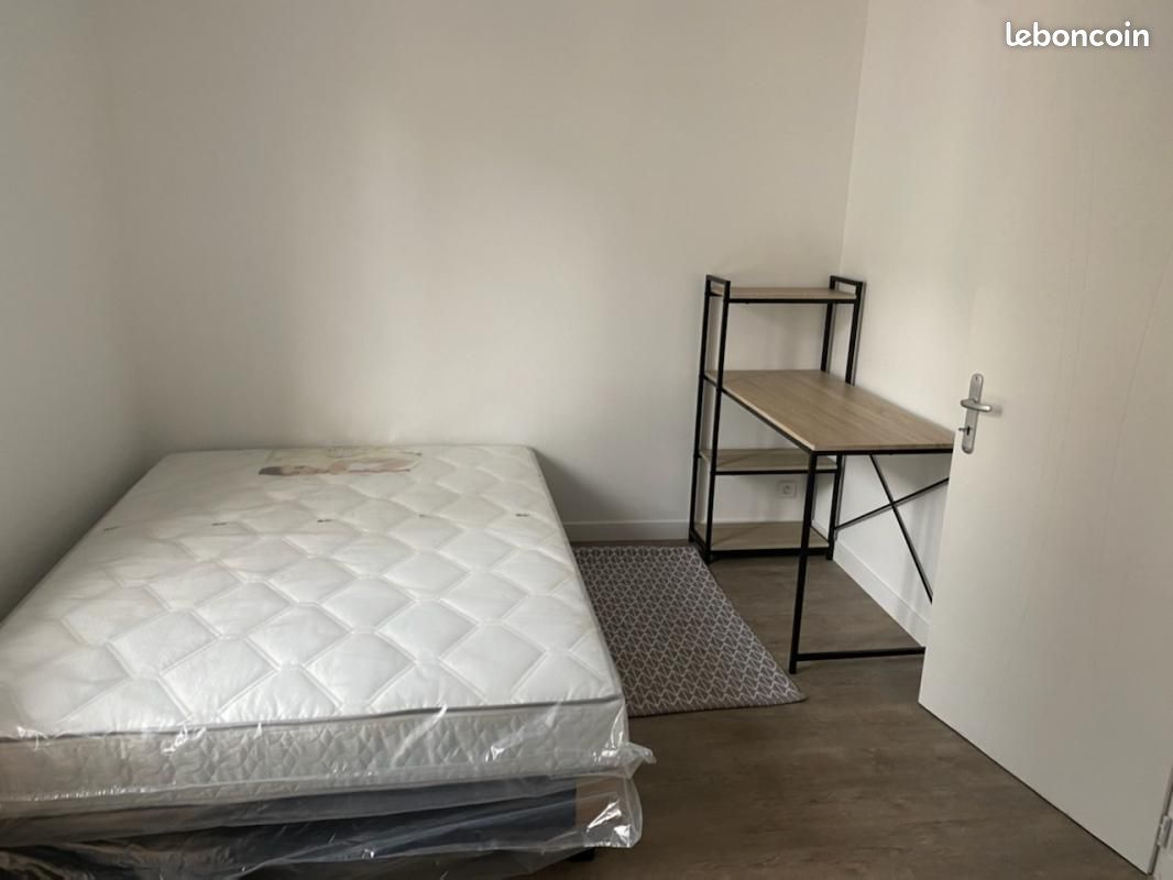 Appartement 1 pièce 20 m² - Limoges 87000 (image principale 0)