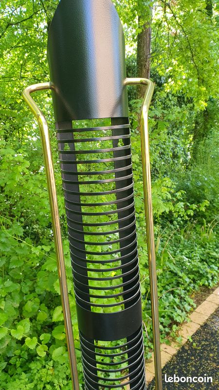 Colonne pour CD (image 3)