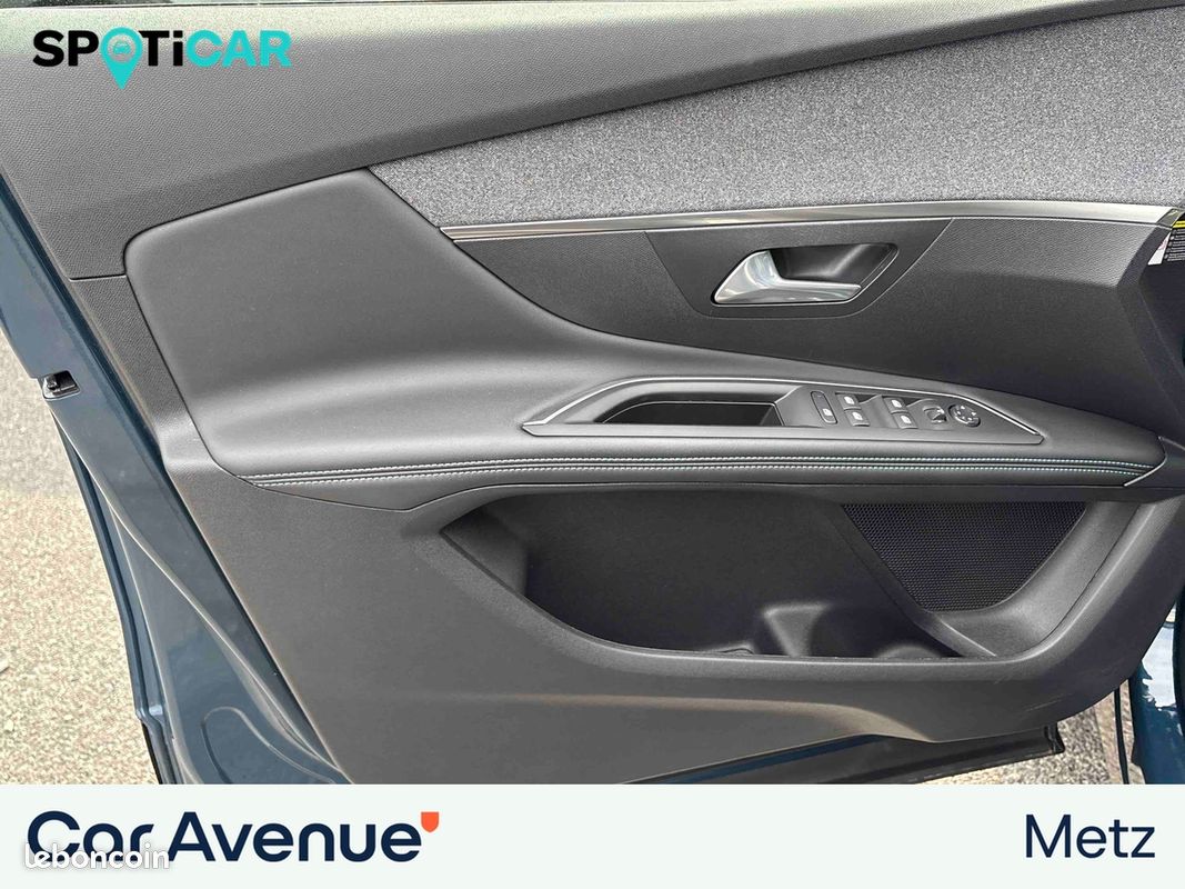 PEUGEOT 3008 BlueHDi 130ch S&S BVM6 Allure Pack (image 28)
