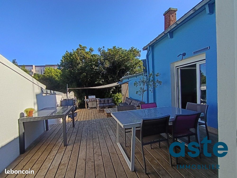 Maison 8 pièces 159 m² · à Brest · 159 m² · 345 000 €