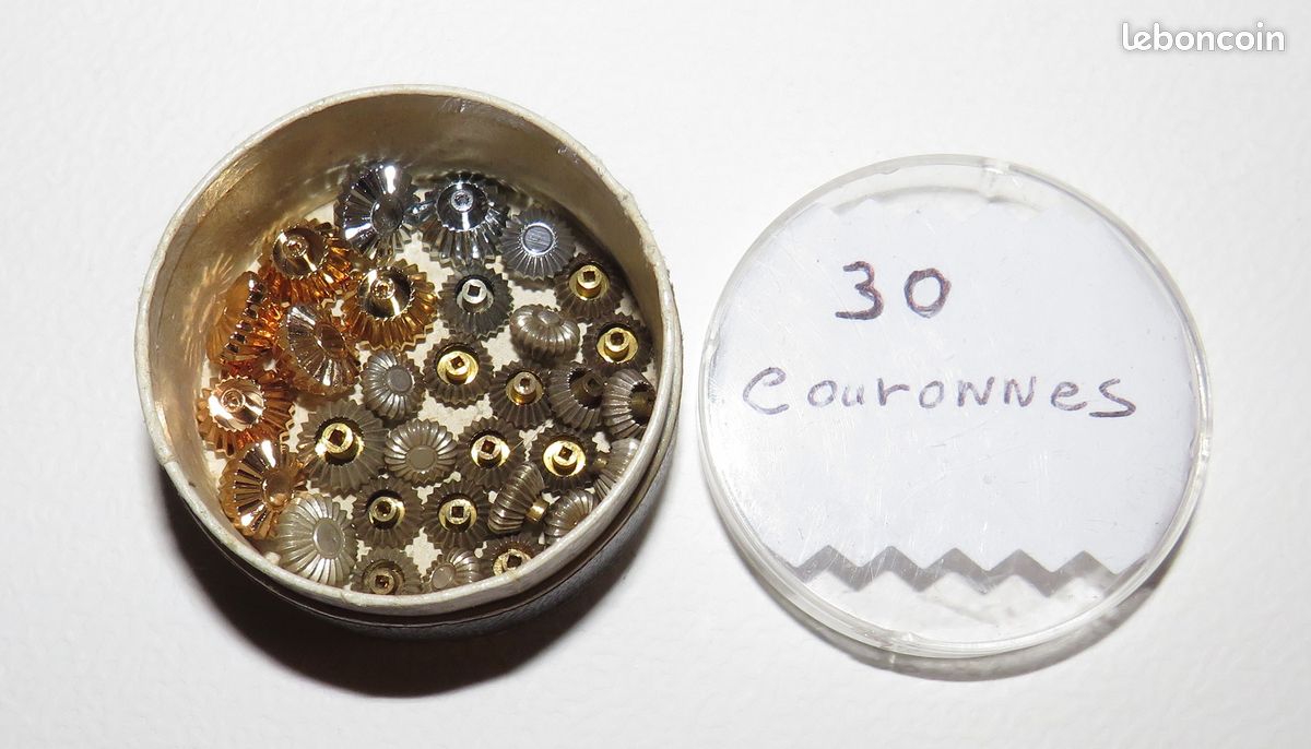 Lot De 100 Couronnes Avec Pierre Bleue Pour Montres à Gousset Anciennes - Occasion