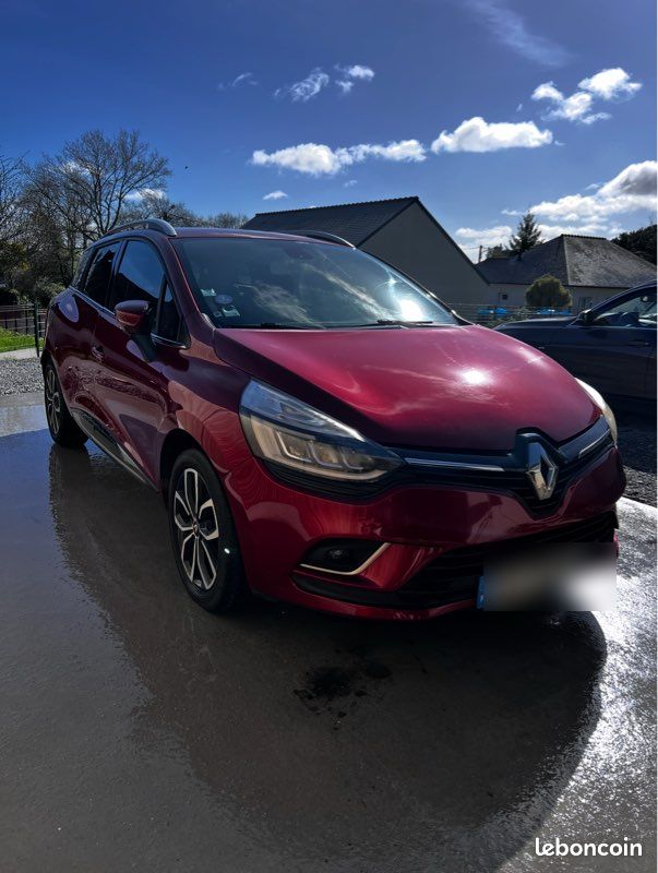 Clio IV Estate 118 cv 1.2 TCe (image 1)