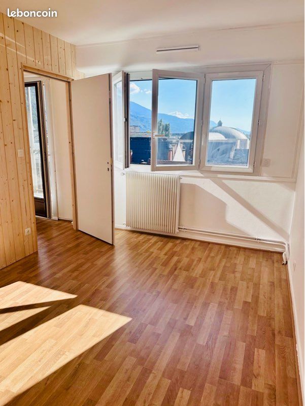 Appartement 6 pièces 48 m² · à Albertville · 48 m² · 900 €/mois