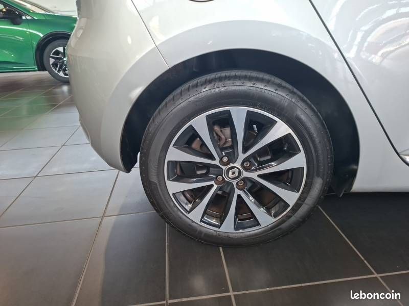 Renault Clio TCe 140 - 21N Intens (image 14)