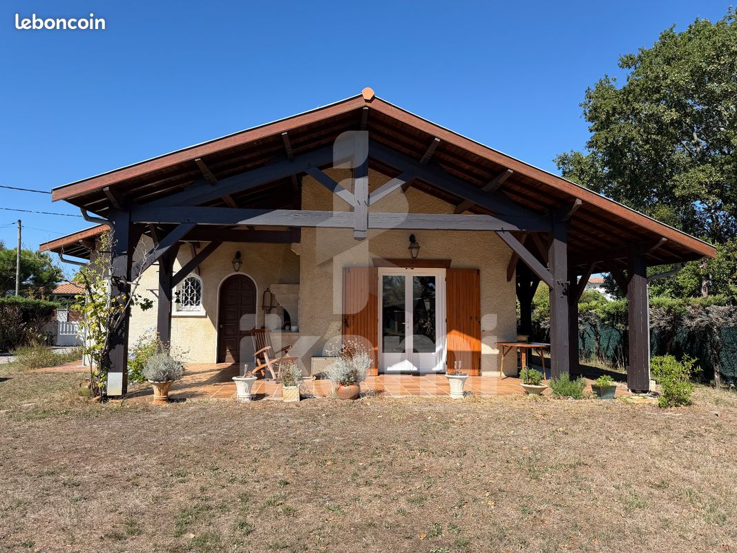Maison 3 pièces 91 m² · à Gujan-Mestras · 91 m² · 450 000 €