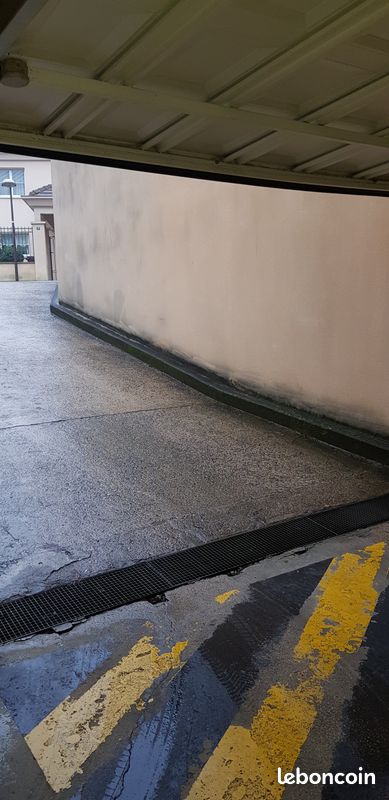 Place de parking (image 3)