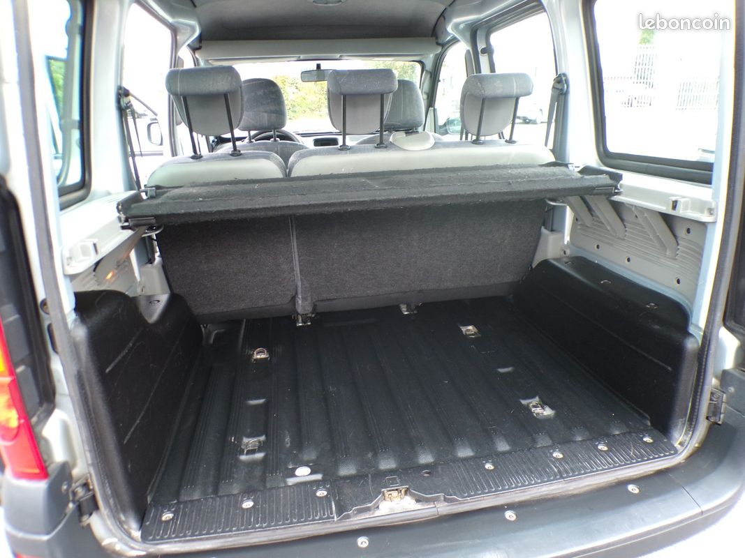 RENAULT KANGOO 1.2 16V Expression (image 9)