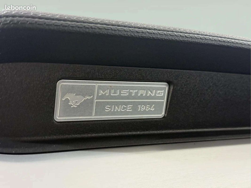 FORD Mustang GT Fastback 5.0 V8 * Performance Pack * Échappement à Clapets * Sièges Ventilés (image 20)