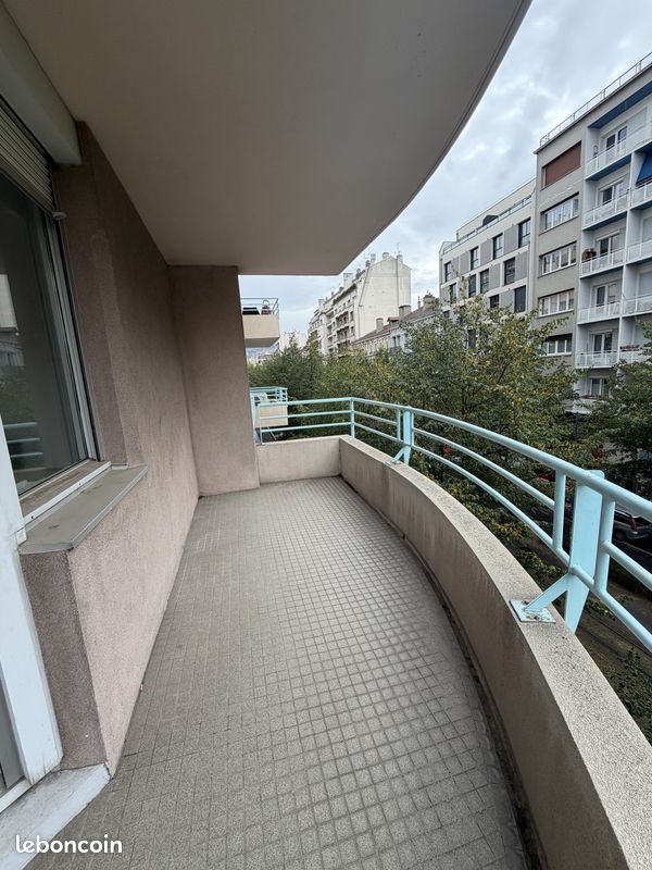 Appartement 4 pièces 82 m² · à Saint-Étienne · 82 m² · 97 000 €