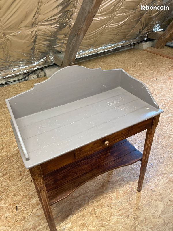 Table de toilette ancienne (image 2)
