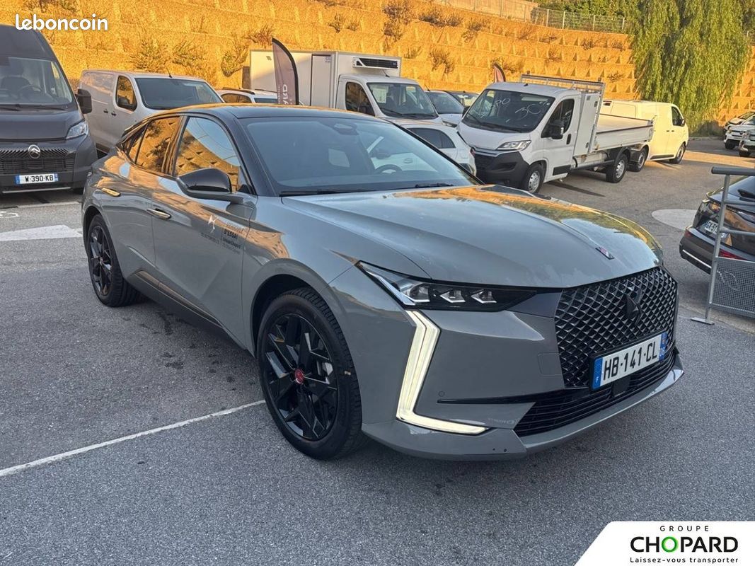 DS DS 4 Hybride E-Tense 225 EAT8 Performance Line (image 8)