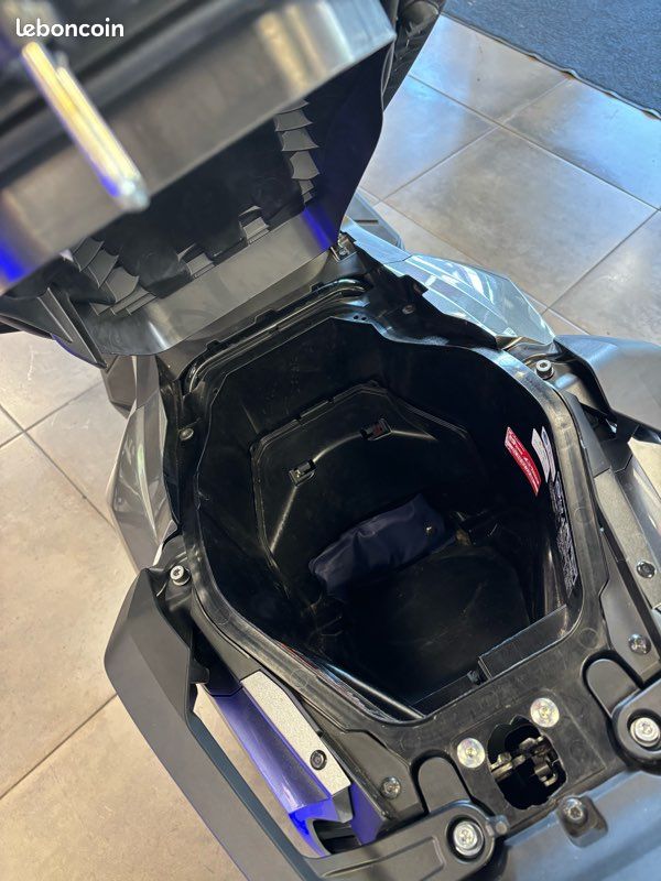 Honda Forza 750 Gris – 2023 | 8 590 km | Garantie constructeur jusqu’en 2028 (image 10)