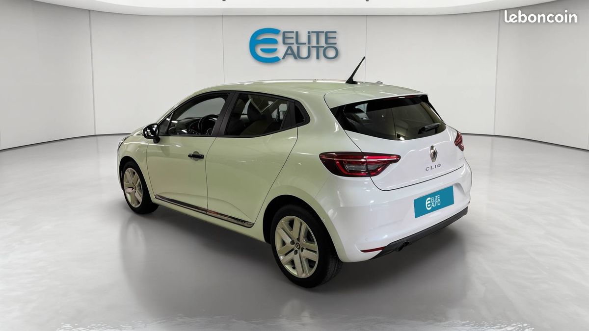 RENAULT Clio Blue dCi 85 Business (image 8)