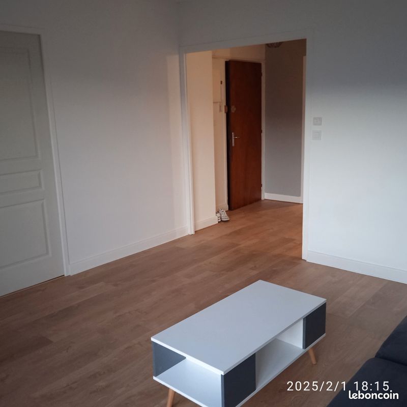 Appartement 4 pièces 74 m² · à Rezé · 74 m² · 360 €/mois