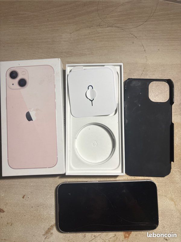 IPhone 13 (image 1)