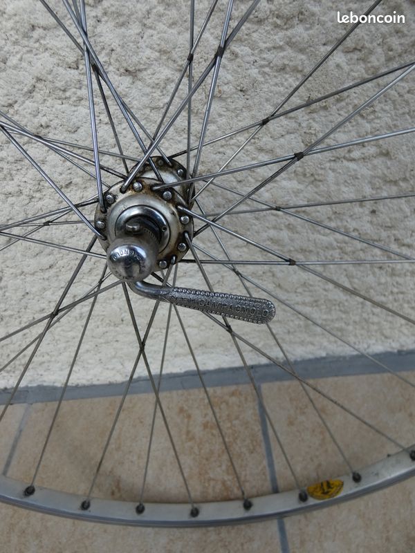 Roue avant jante Cerchio Fiamme - Moyeu Campagnolo Record avec serrage (image 5)