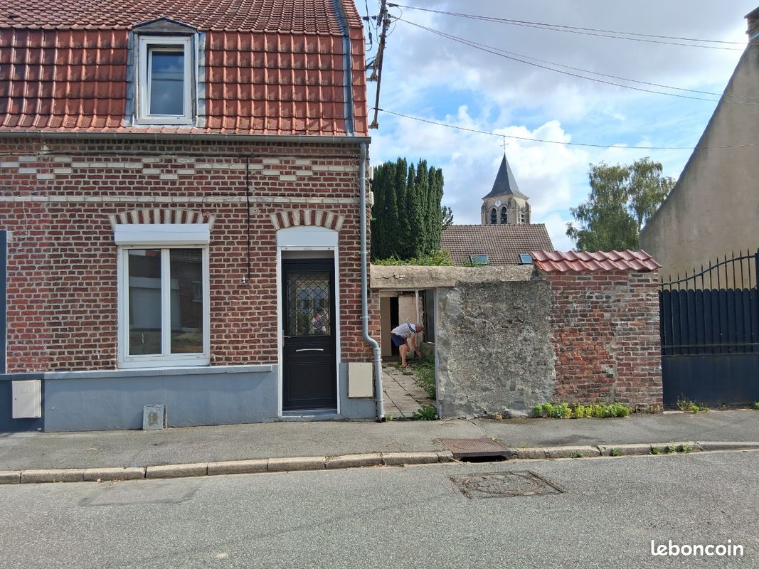 Maison 4 pièces 69 m² · à Camphin-en-Carembault · 69 m² · 153 000 €