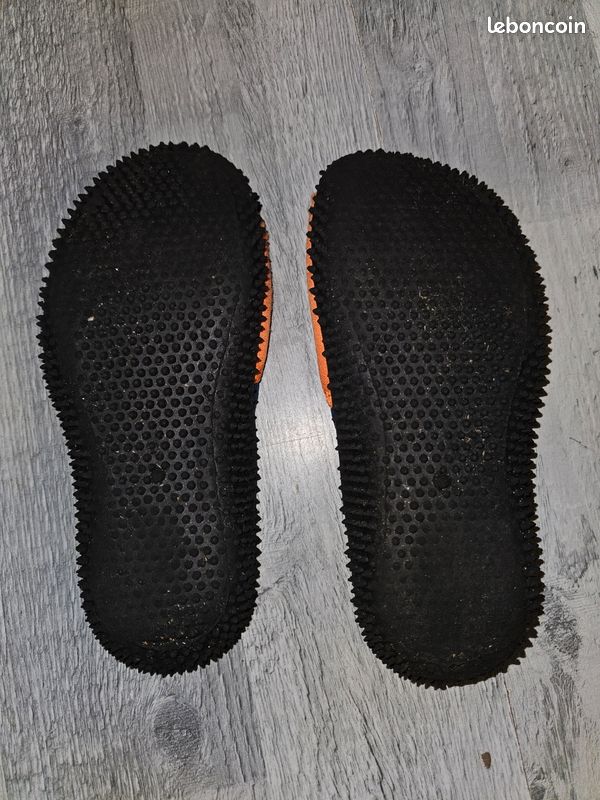 Chaussures de plage, rochers taille 30 (image 4)
