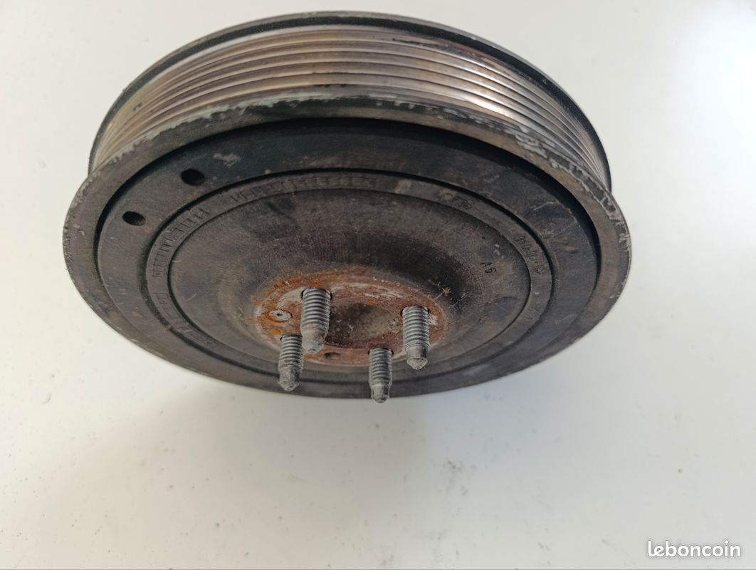 Poulie damper Opel Zafira B 1.7 CDTI 125 CH moteur A17DTR (image 3)